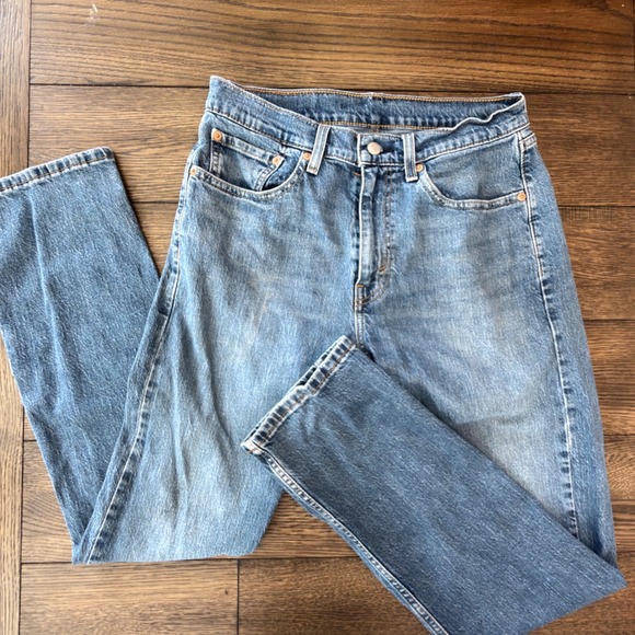 Levi's Other - Levis 505 Regular Fit Straight Leg Jeans Mens W32 L32 Medium Wash Blue Denim